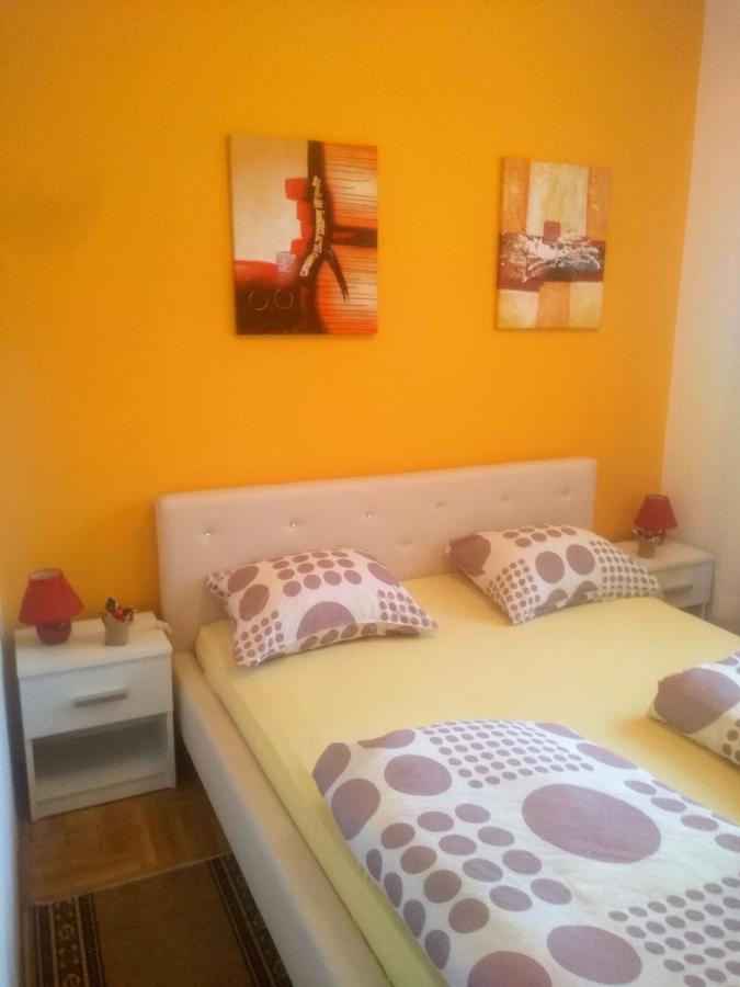 Apartman Marina Sa Garazom Νόβι Σαντ Εξωτερικό φωτογραφία